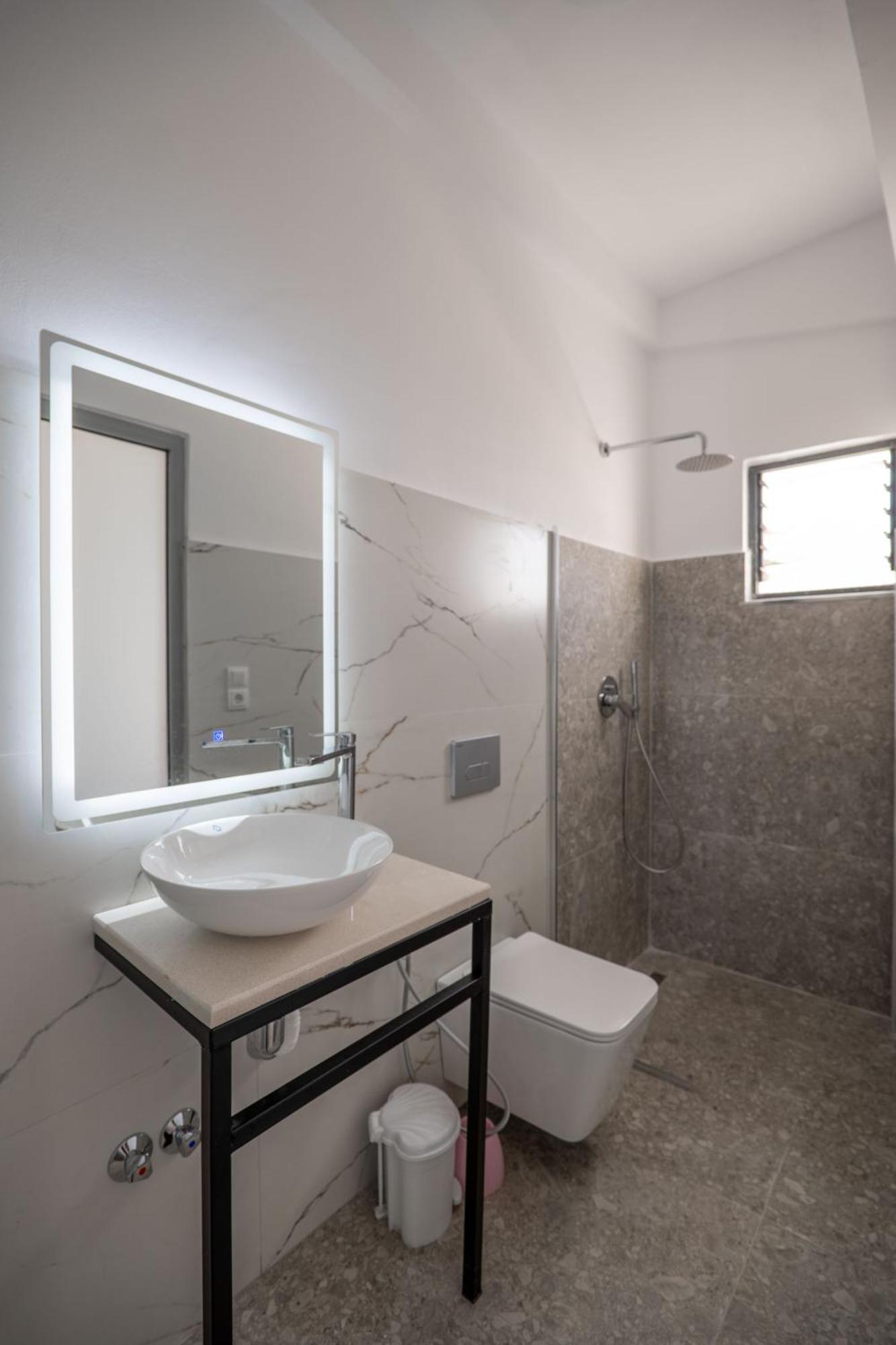 Sunset Aparthotel Sarandë 외부 사진